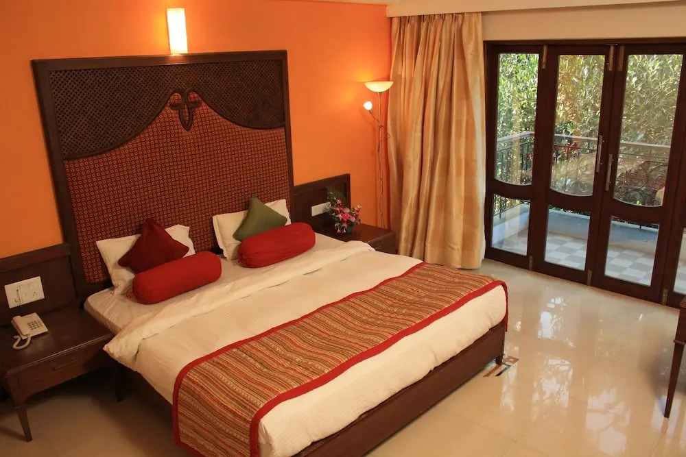 Tangerine Clarks Inn Goa