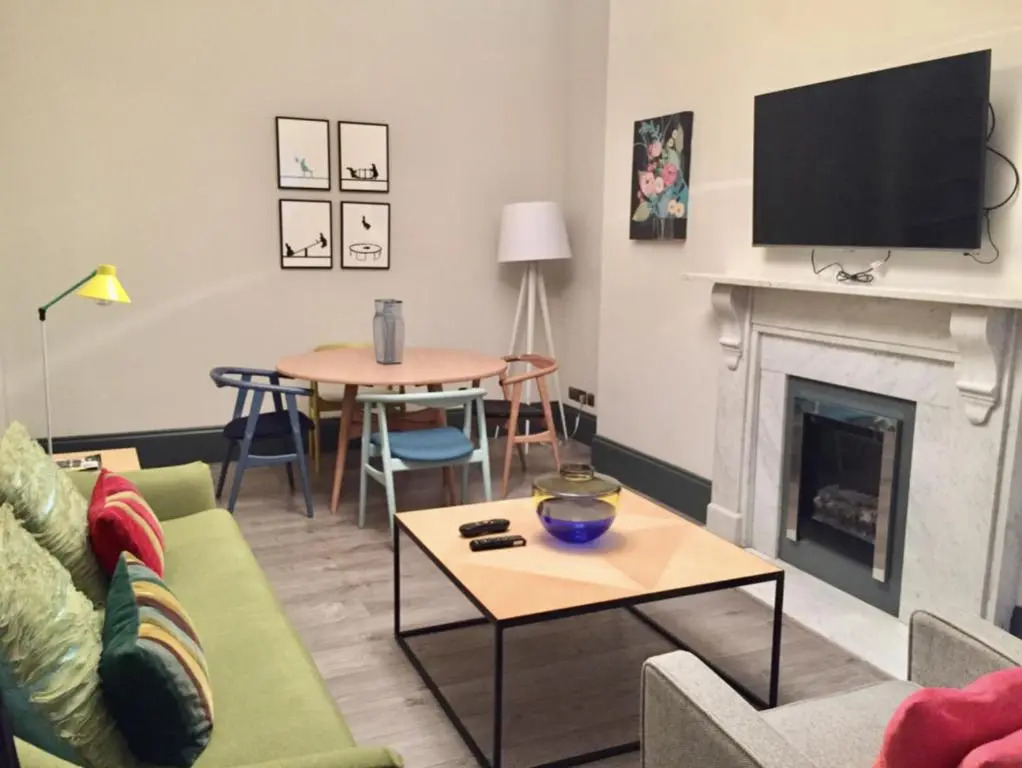 Beautiful 1 Bedroom Apartment Ovington Square