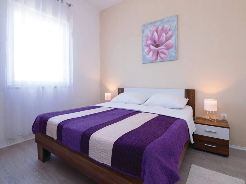 5 Villa Antique With Extra Large Pool