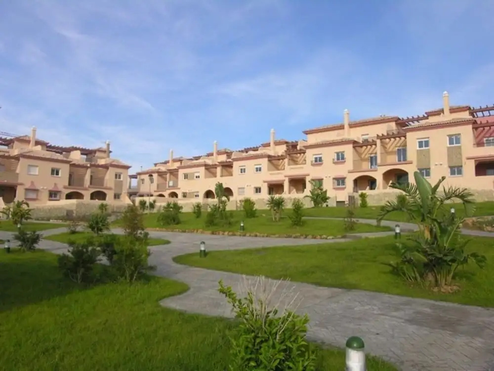 Livingtarifa - Casa adosada con 3 habitaciones