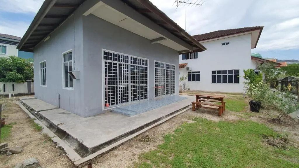 3H REST HOUSE @ HOMESTAY