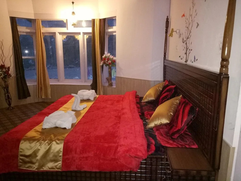 Samaa Resorts Chitkul Heights Sangla
