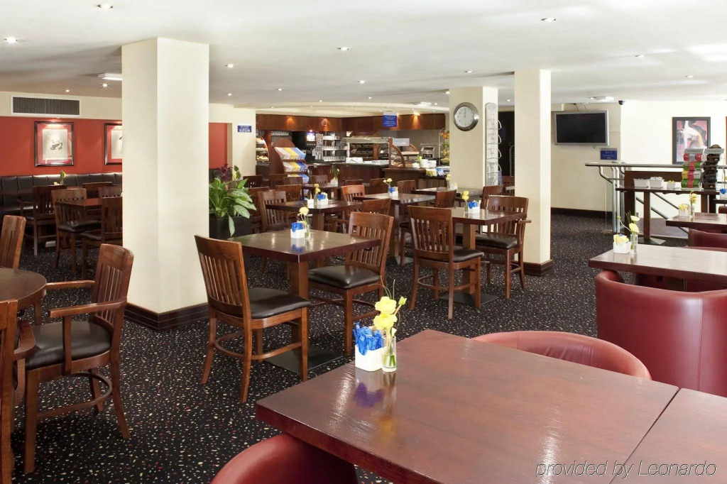 Holiday Inn Express Edinburgh City Centre by IHG