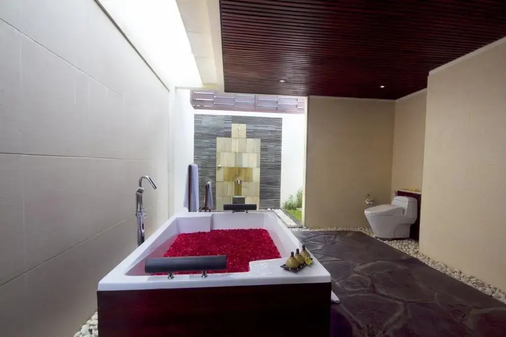 Avery Le Nixsun Villas Ungasan with Free access to Gym center by Waringin Hospitality
