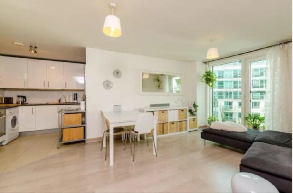 1 Bedroom Flat in Vauxhall Near Tube