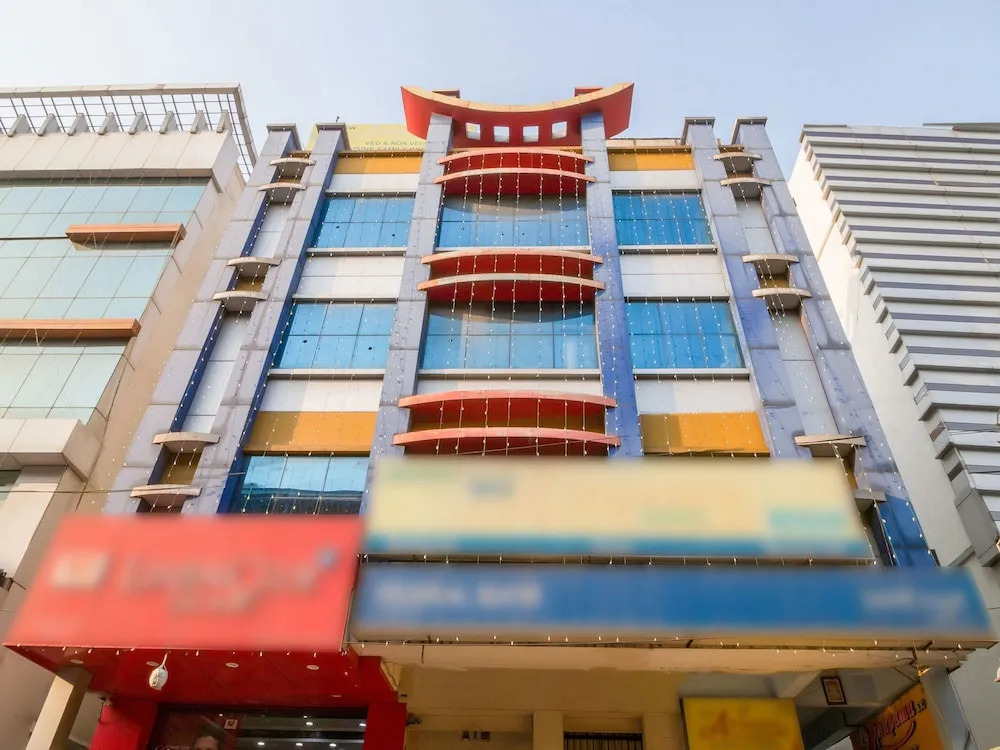 OYO 13300 Anupama Residency