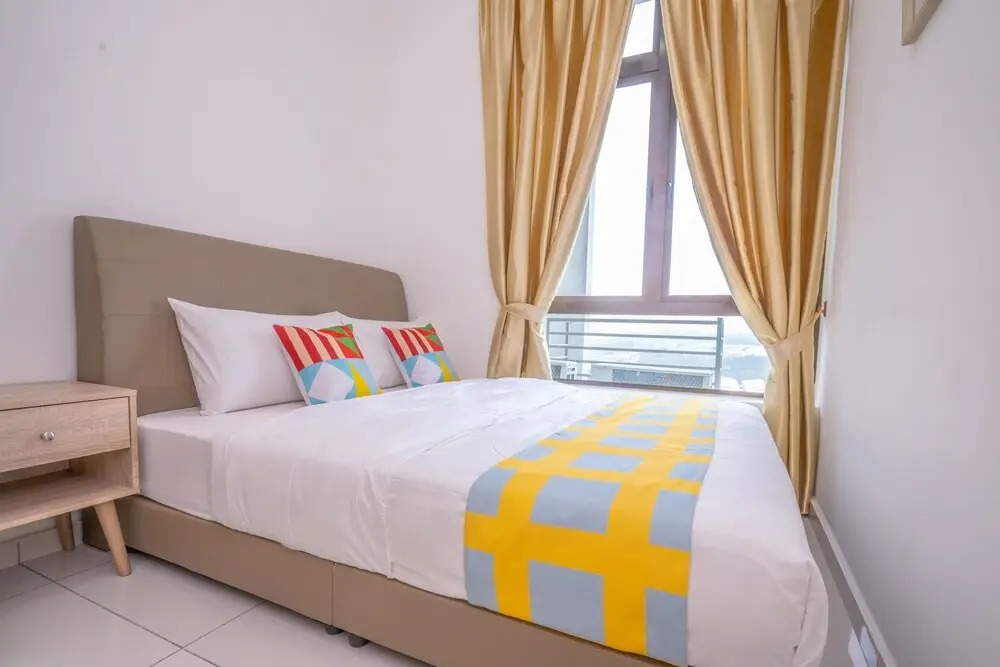 OYO 90183 D' Summit Residence 2bhk