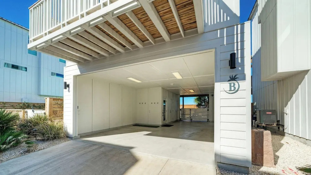 2 Dorado Dunes Homes by Avantstay Pools + Golf Cart Boardwalk Access Sleeps 22