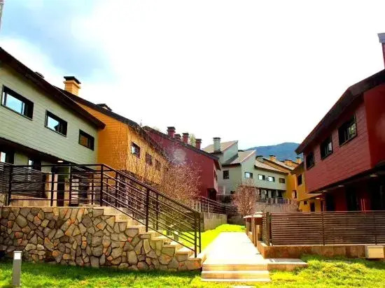 Xinbajia Ski Villa