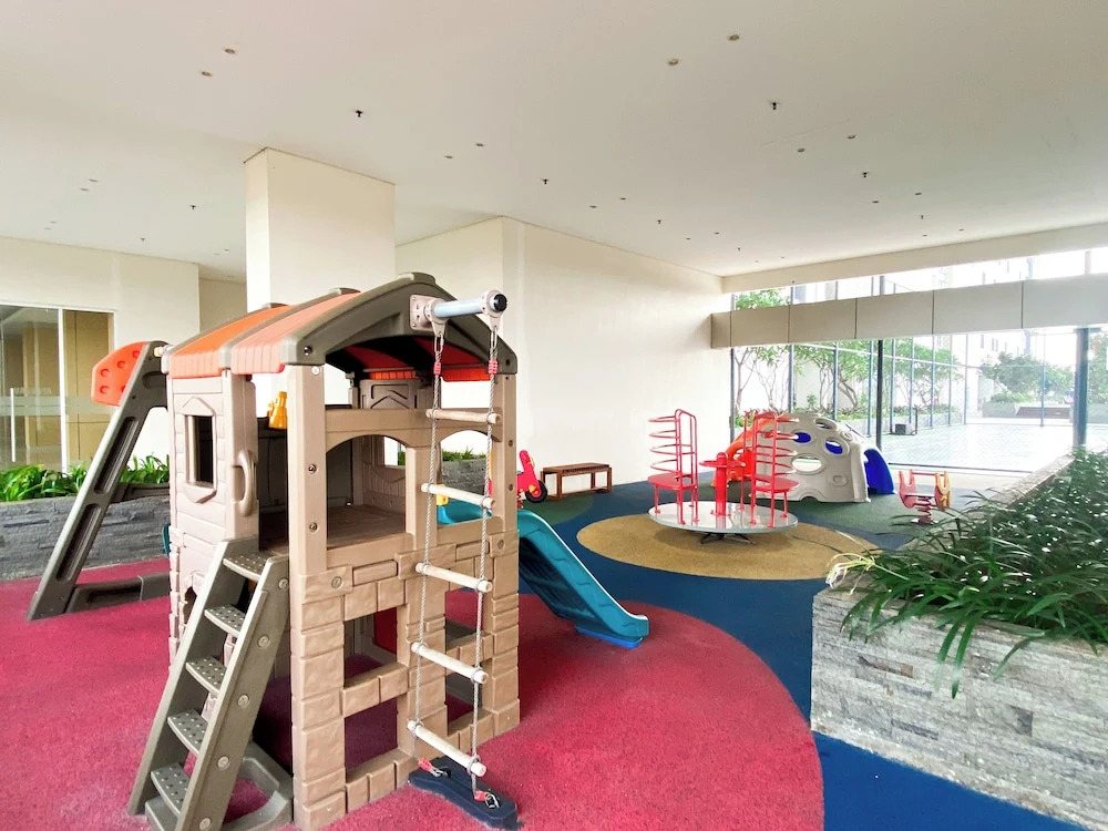 Relaxing And Simply Studio Vasanta Innopark Apartment