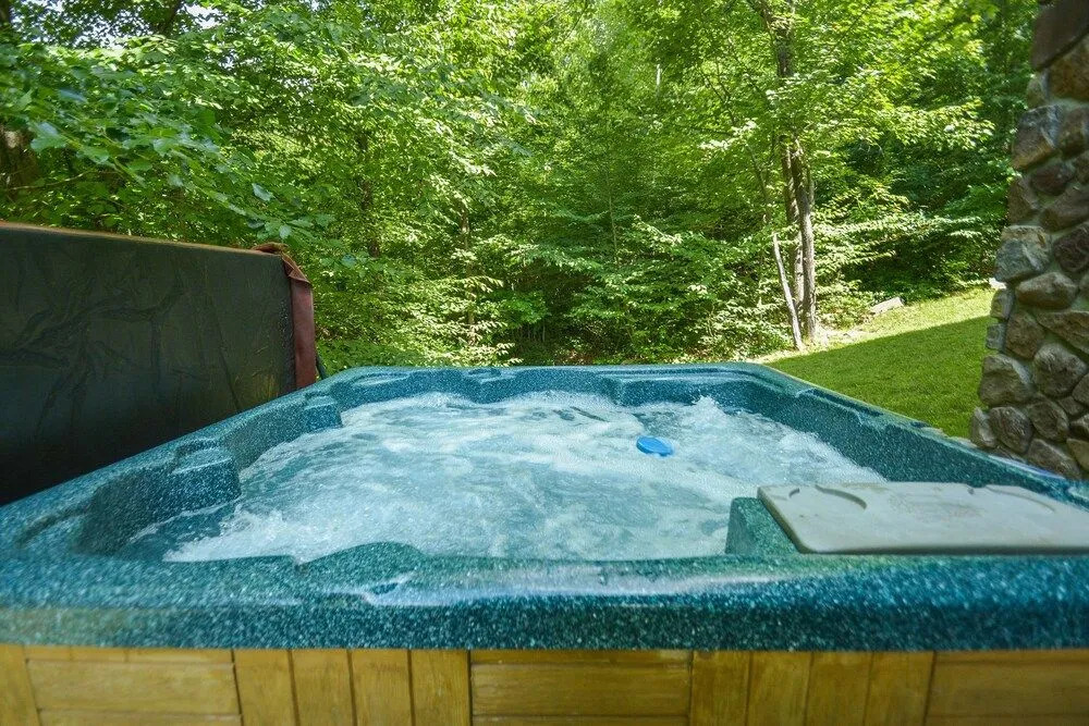Cozy Bear Chalet