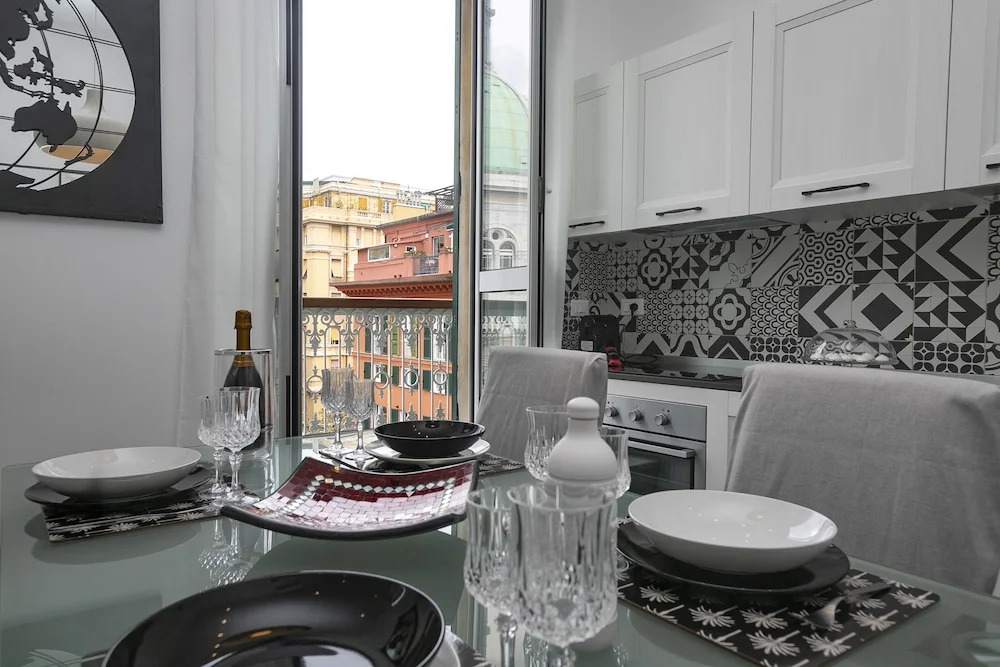 Homes in Genoa - Les Maisons de Genes