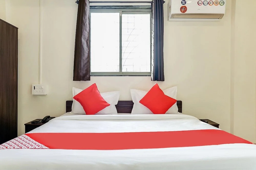 United Star Hotel By OYO Rooms