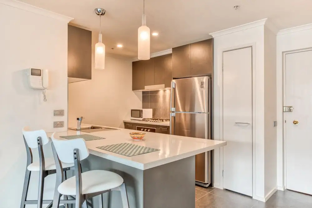 South Melbourne 2 Bed Parking