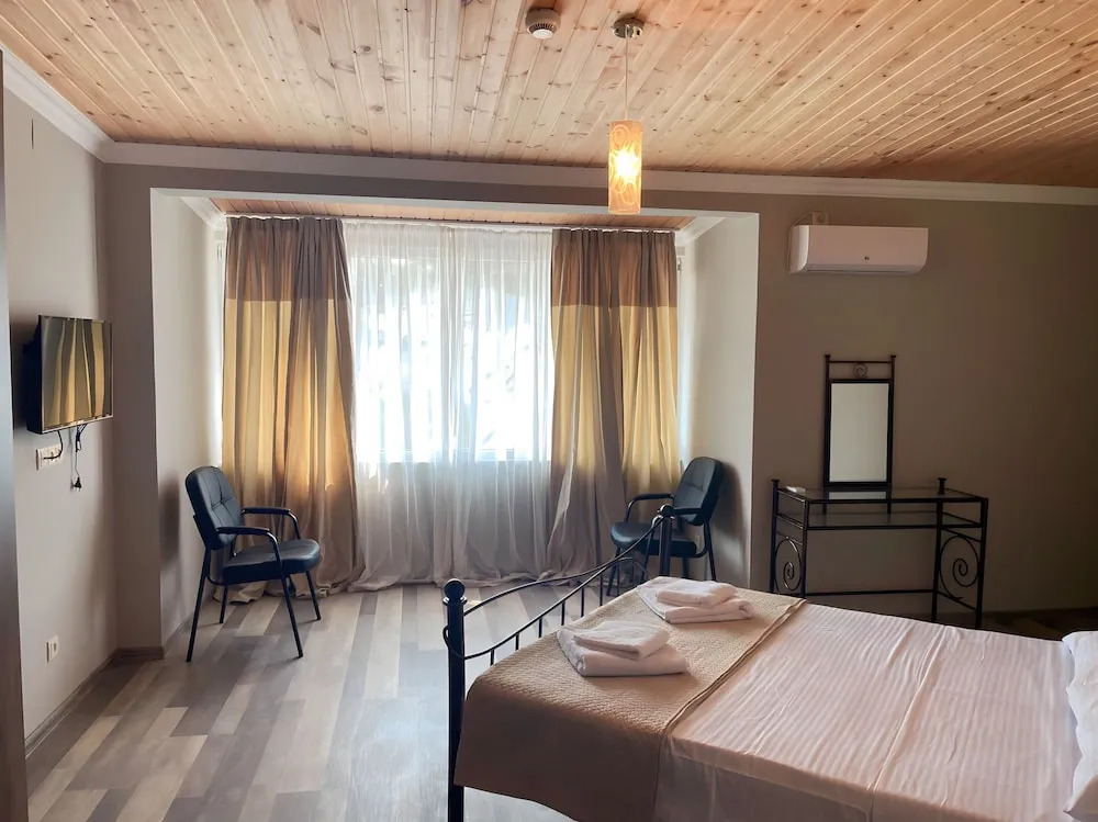 Argo Hotel