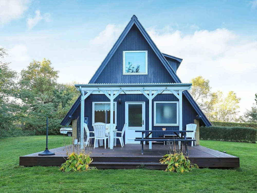 Wonderful Holiday Home in Farsø With Terrace