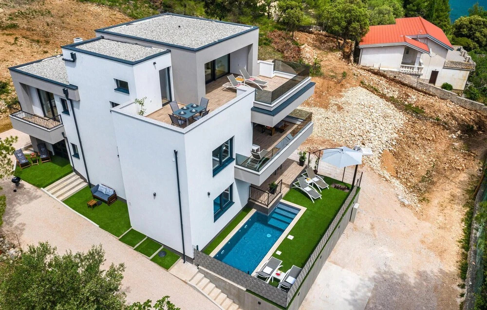 Nice Home in Posedarje With Outdoor Swimming Pool, Wifi and 3 Bedrooms