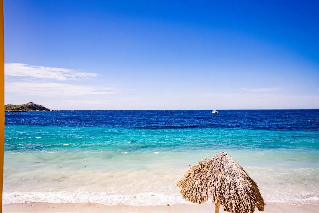Grand Caribe 2 Bed 25 Bath Garden View Condo Suite 37