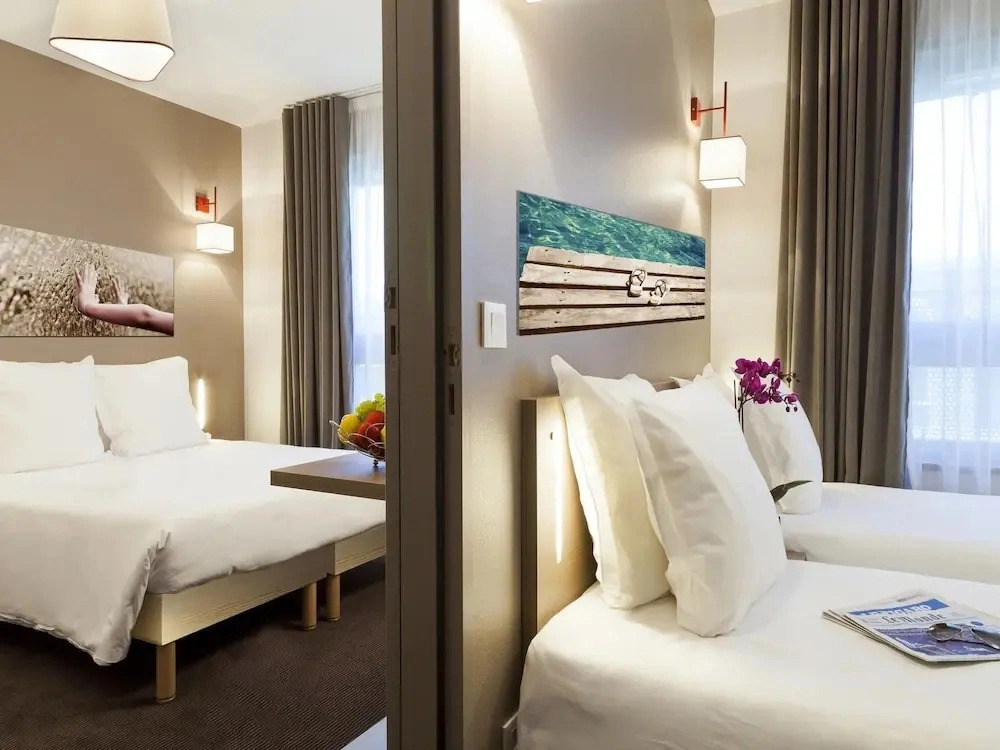 Apartment Near Geneva With Parking