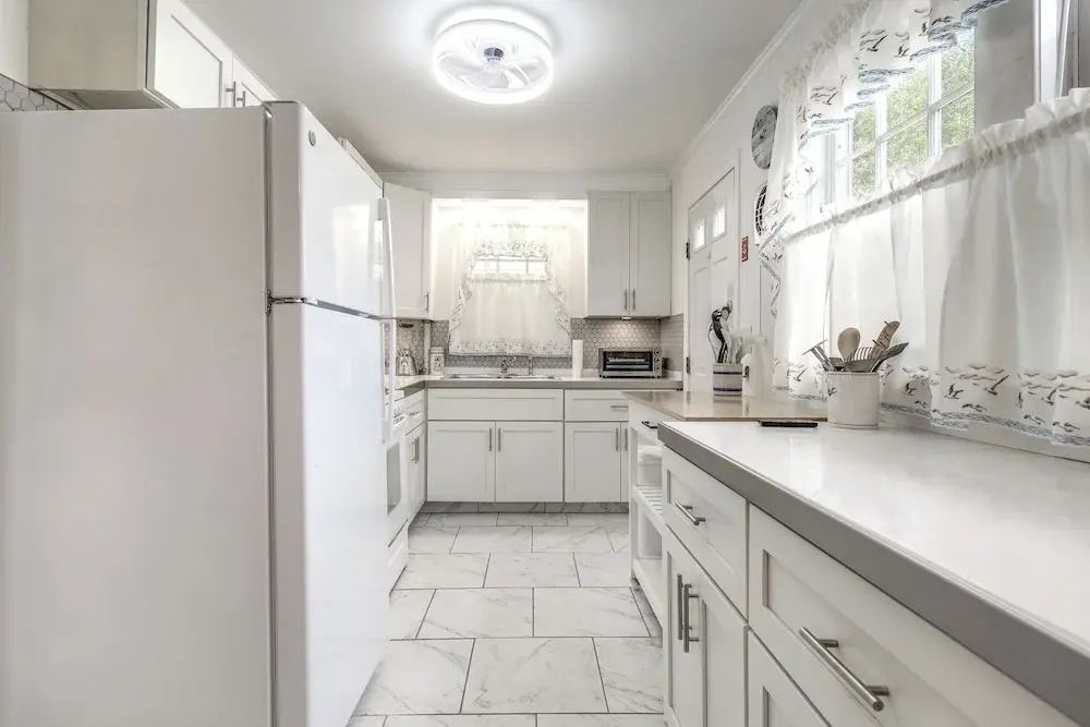 < 2 Mi to Beach: Cozy Cottage w/ Patio on Cape Cod