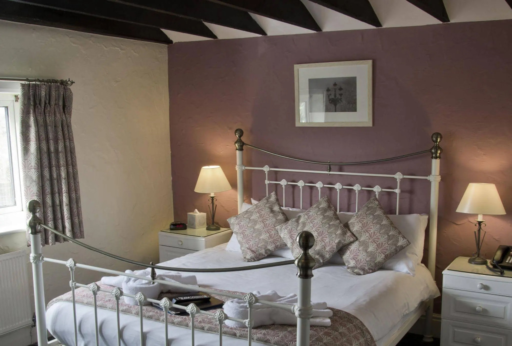 The Blue Boar - Historic Country Inn near Stratford-upon-Avon