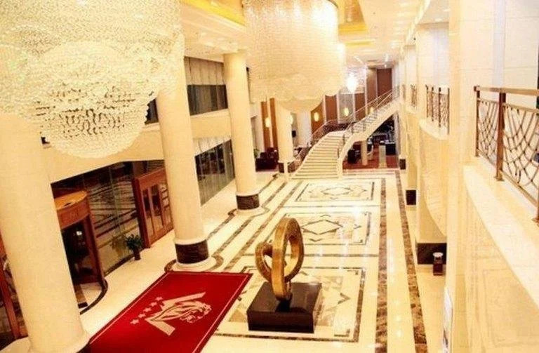 Wanfeng Grand Hotel