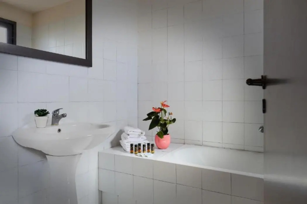 Creteco Hotel & Suites