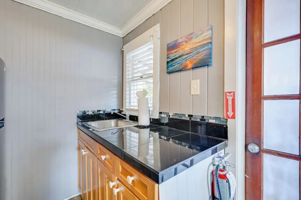 Shared Pool & Backyard: Small & Cozy Guest House