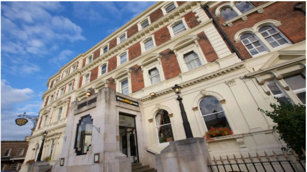The Queen at Chester Hotel - Handwritten Collection
