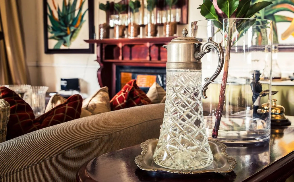 Goble Palms Guest Lodge & Urban Retreat