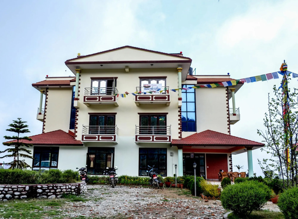 Hotel Hill Crown