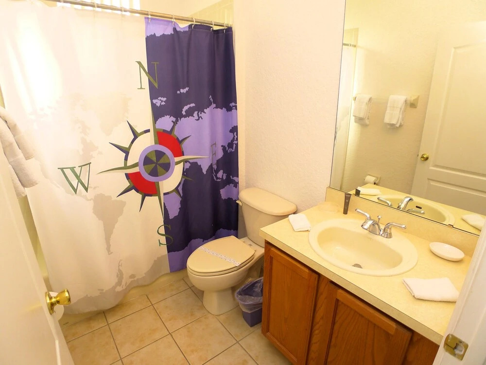 4 Bed Pool Home On Golf Community 1254