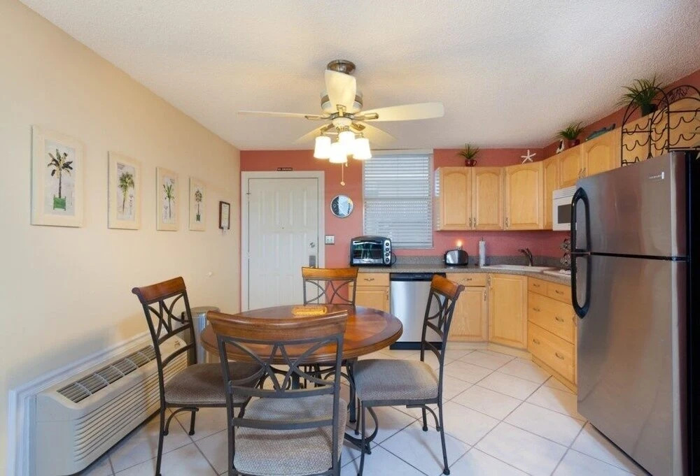 Beautiful 1 Bed Bonita Beach & Tennis Condo 1 Bedroom Condo by Redawning