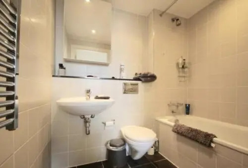 Executive 2 bedroom heart of BBC Media City