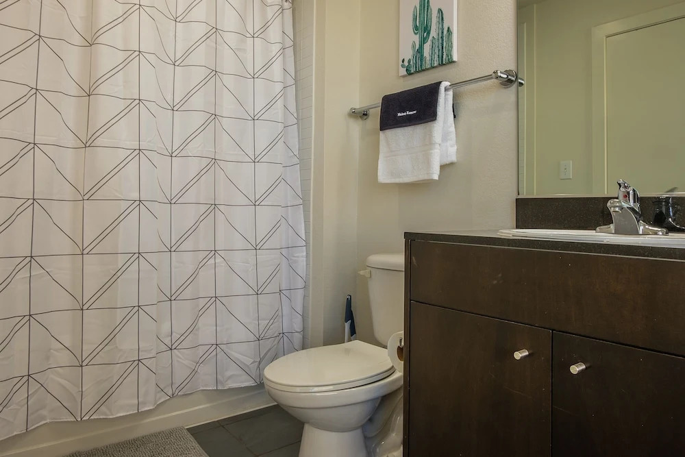 Reverchon Park Apartments by Frontdesk