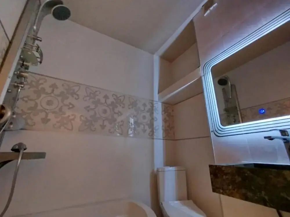 Baku Lake view 3 bedrooms apartment