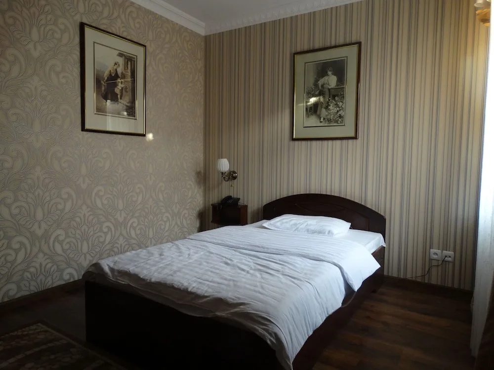 Papillon Hotel