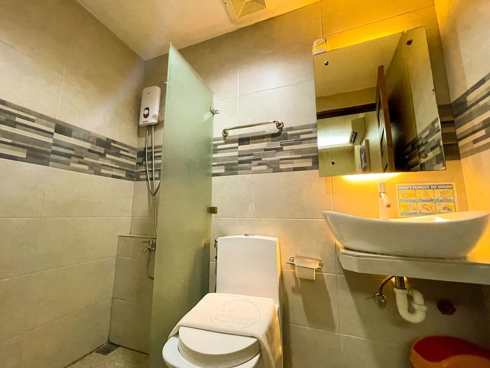 Casa Marco Suites Puerto Galera powered by Cocotel