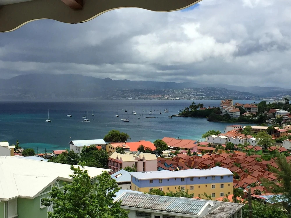 Property With one Bedroom in Les Trois-îlets, With Wonderful sea View and Furnished Terrace - 300 m From the Beach