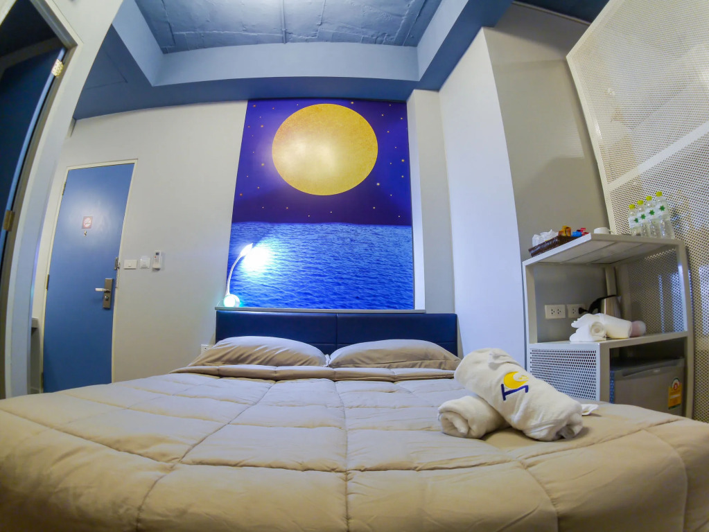 The Moon Hostel Huahin