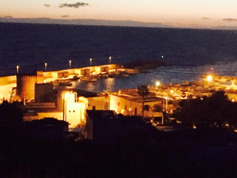 Apartment With 2 Bedrooms in Torre Vado, With Wonderful sea View, Terrace and Wifi