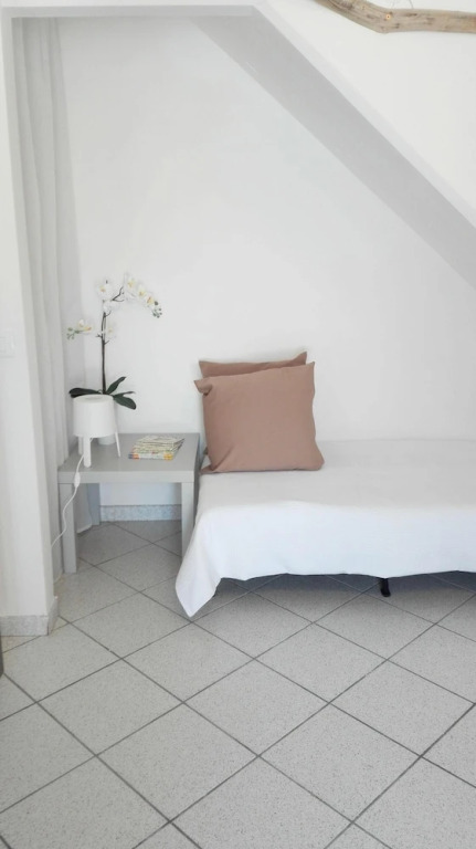 Apartment With one Bedroom in Ortona, With Wonderful sea View, Furnished Garden and Wifi - Near the Beach