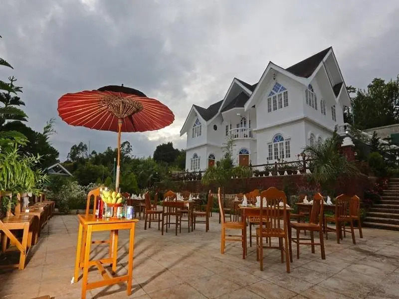Green Haven Hotel