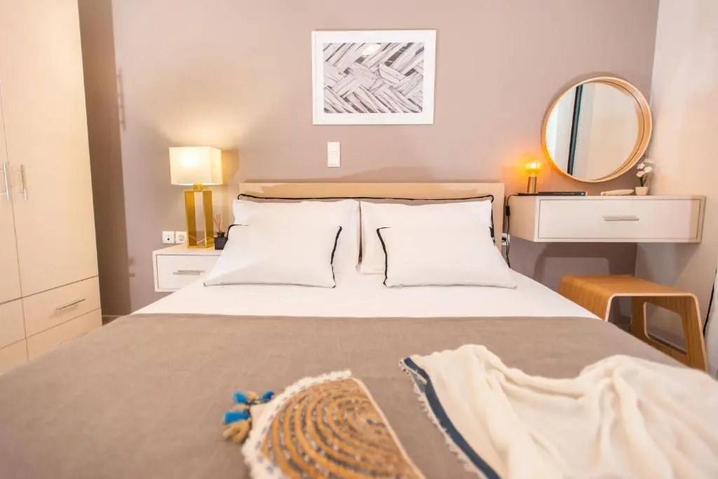 Gifel Apartments and Luxurious Suites
