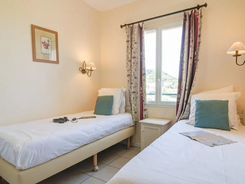 Modern Holiday Home With Dishwasher in the Ardèche Region