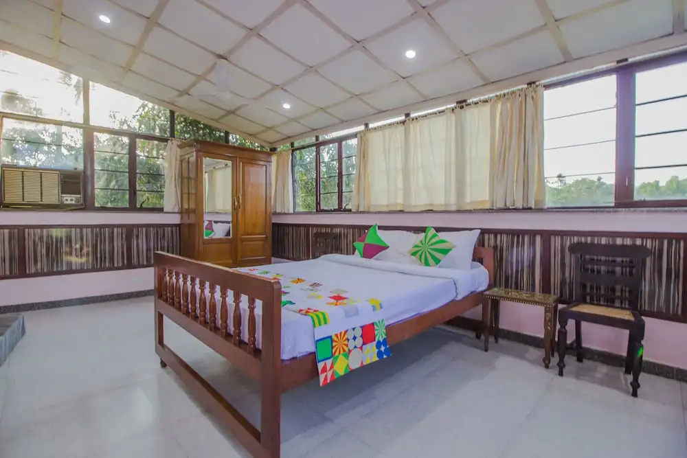 OYO 12535 Home Classic 2BHK Clova