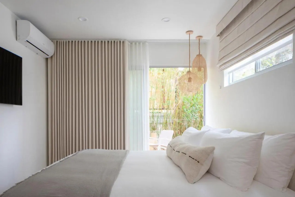 The Pearl Hotel