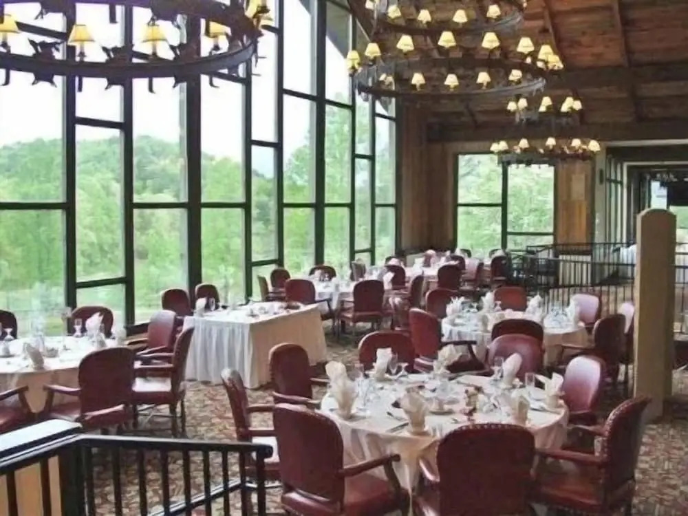 Kingwood Resort & Golf Club