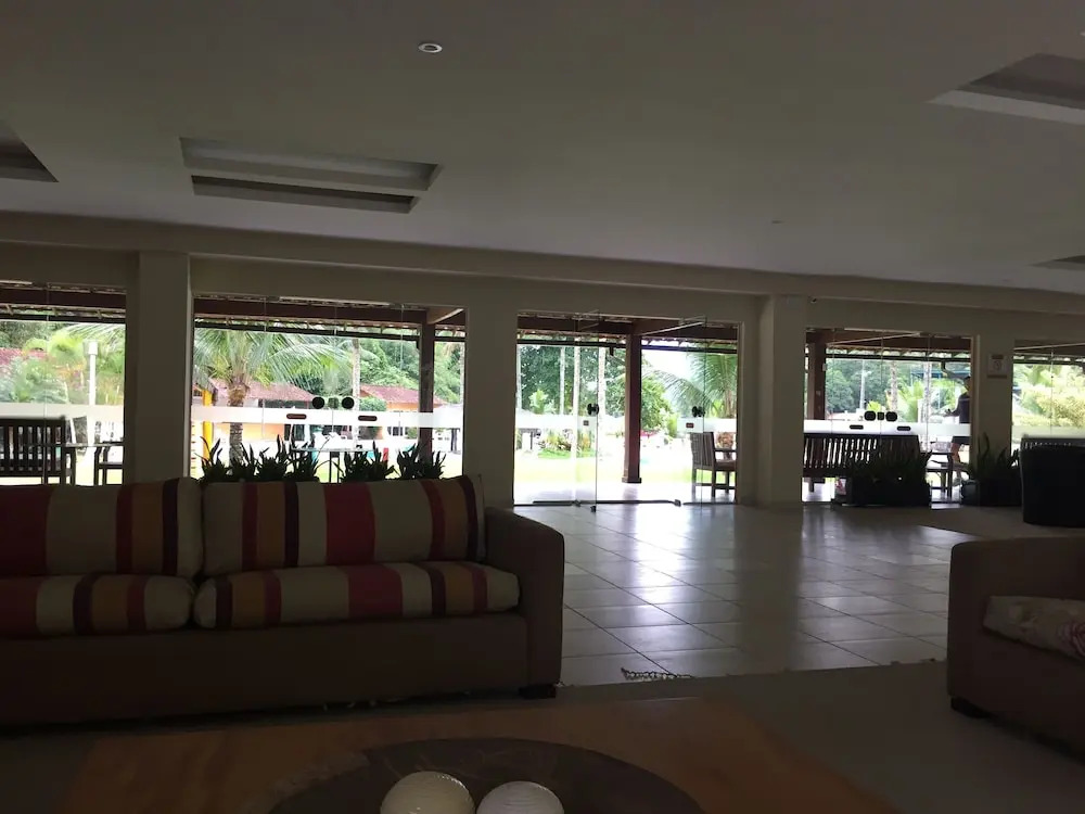 Casa Verde e Mar
