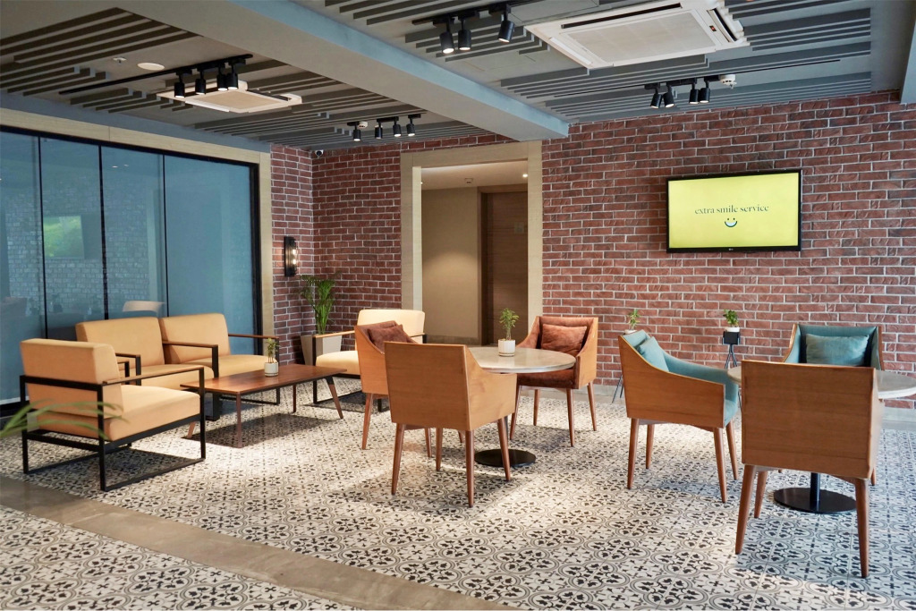 Golden Inn & suits, Lucknow